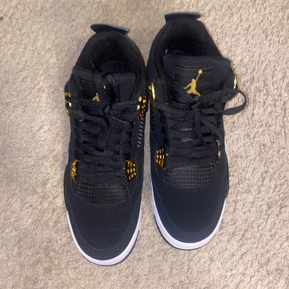 Air Jordan 4 Royalty Black Gold
